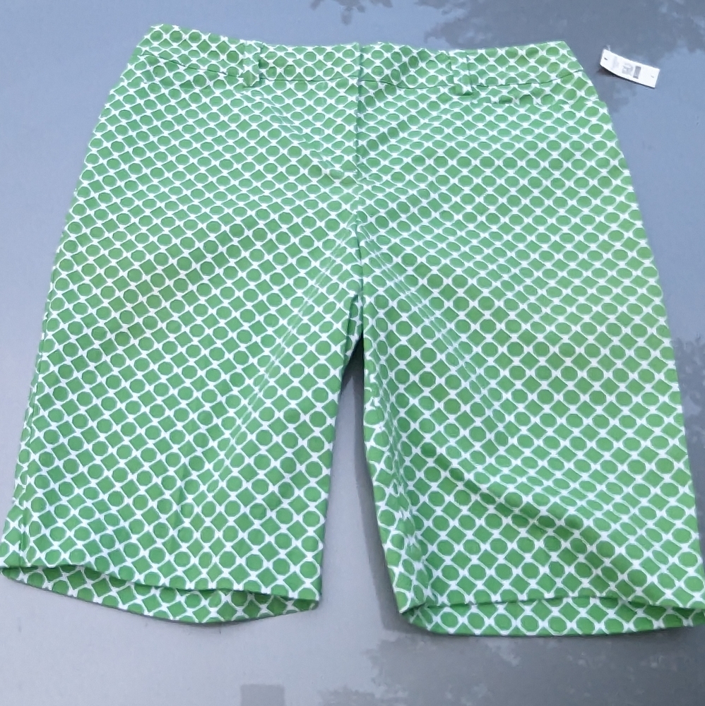 Nwt Talbots women's short size 4